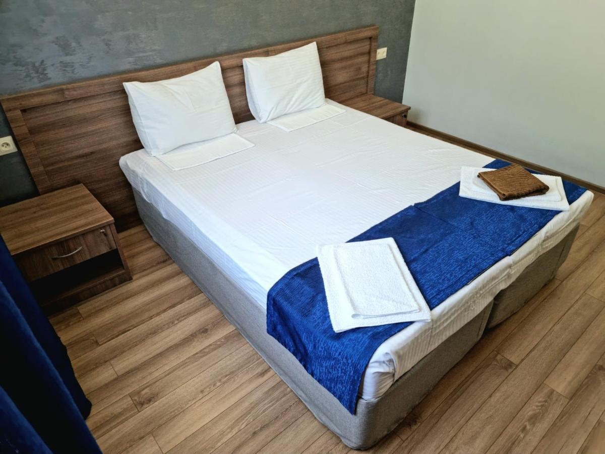 Nobi Guest House Gagra Exteriör bild