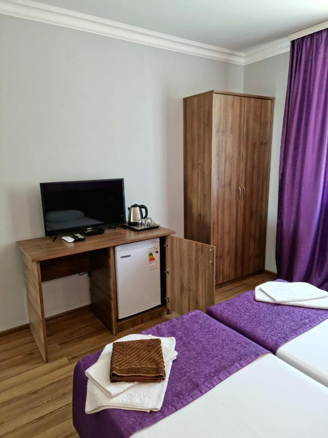 Nobi Guest House Gagra Exteriör bild