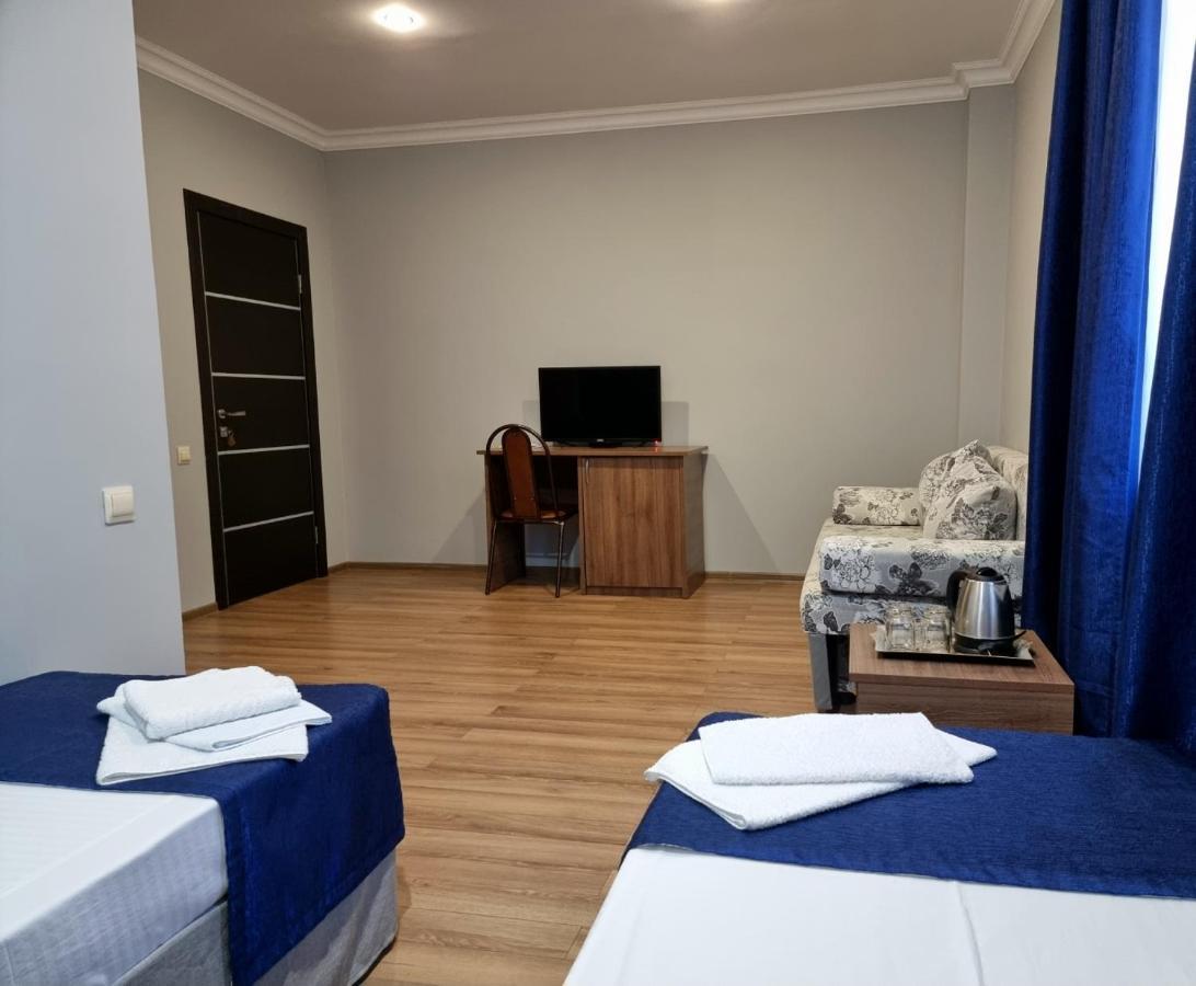 Nobi Guest House Gagra Exteriör bild
