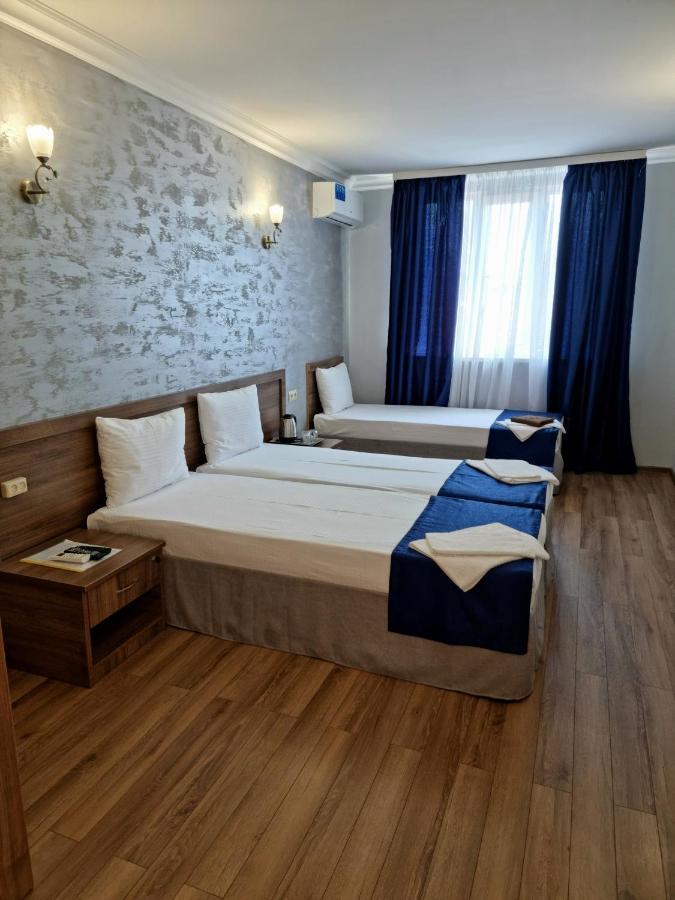 Nobi Guest House Gagra Exteriör bild